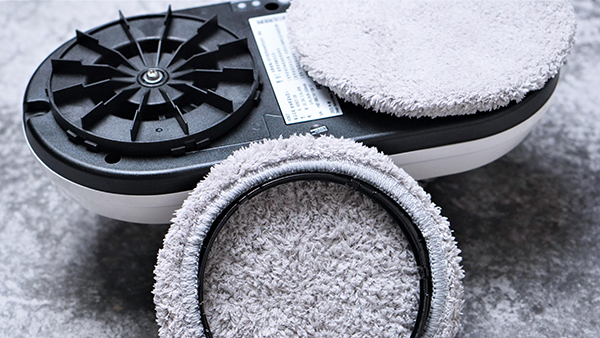 北京舒特通州保潔:北方冬天擦玻璃不結(jié)冰、沒(méi)水痕,就按這法子來(lái) 舒特通州會(huì)所日常保潔